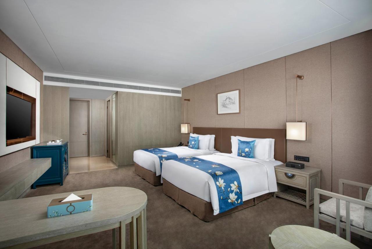 Kunming Huiyue Wyndham Hotel Buitenkant foto